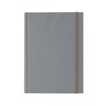 01459MATGRI20-Agenda-nedatata-Matra-cu-elastic-si-suport-pentru-pix-15-x-21-cm-Gri