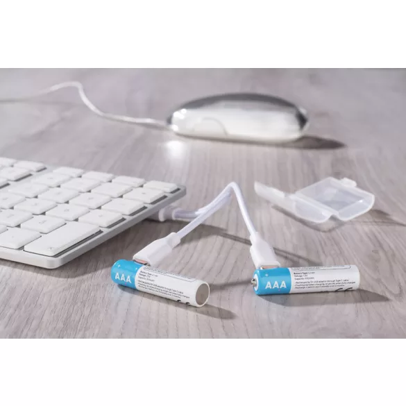 09126-Baterii-AAA-450-mAh-reincarcabile-prin-micro-USB