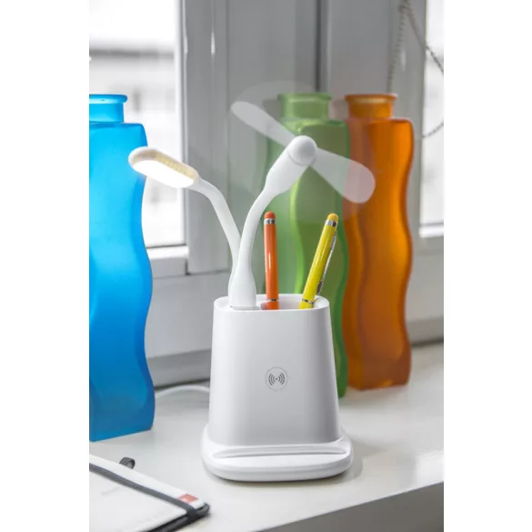 09131-01-Suport-de-pixuri-cu-incarcare-wireless-si-USB-BERGO