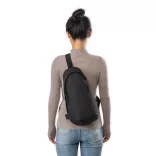 100805-001-Geanta-tip-sling-din-RPET-Renew-AWARE
