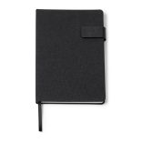 AG1128-Agenda-tip-notes-format-A5-din-poliester-RPET-reciclat-cu-coperta-magnetica-KOVEN-NEGRU