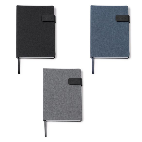 AG1128-Agenda-tip-notes-format-A5-din-poliester-RPET-reciclat-cu-coperta-magnetica-KOVEN-NEGRU