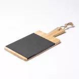 TC1142-Tocatorul-din-bambus-si-ardezie-reprezinta-un-instrument-versatil-si-functional-pentru-bucatarie-CASTEL-NATURAL