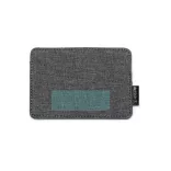 TT1146-Suportul-de-card-RFID-din-poliester-reciclat-RPET-cu-design-solid-reprezinta-o-optiune-eleganta-si-durabila-pentru-a-va-mentine-cardurile-organizate-TIMBER-GRI-MELANJ