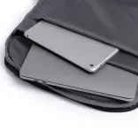 MO1200-Rucsacul-antifurt-RPET-300-D-reprezinta-o-optiune-sigura-si-durabila-pentru-a-va-transporta-lucrurile-fara-griji-NORDEN-DENIM-MELANJ