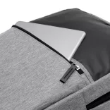 MO1235-Rucsac-din-poliester-reciclat-RPET-600D-care-combina-un-design-solid-cu-detalii-din-piele-PU-KITON-GRI-MELANJ