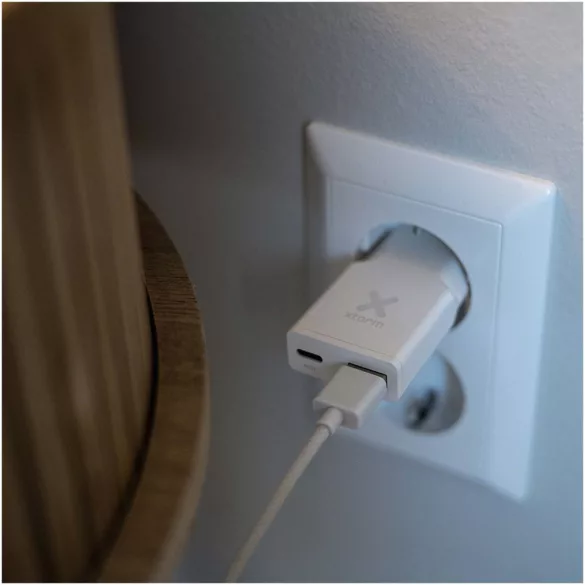 12447501-Incarcator-wireless-Xtorm