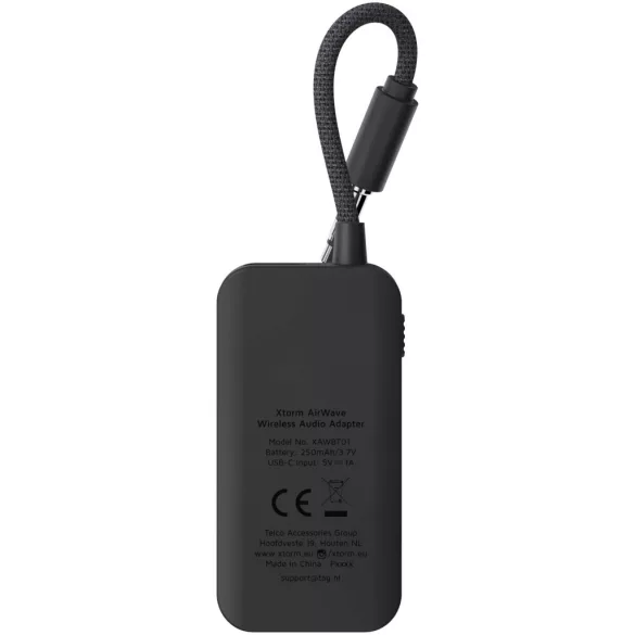 12447690-Adaptor-audio-Xtorm