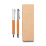 BL1321-Set-de-pixuri-cu-bila-si-tip-roller-cu-structura-principala-din-piele-reciclata-mecanism-de-rasucire-si-detalii-metalice-TOMBOL-NATURAL