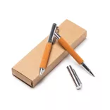 BL1321-Set-de-pixuri-cu-bila-si-tip-roller-cu-structura-principala-din-piele-reciclata-mecanism-de-rasucire-si-detalii-metalice-TOMBOL-NATURAL