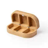 SB1477-Cutie-de-pastile-din-bambus-cu-trei-compartimente-separate-MILDOR-NATURAL