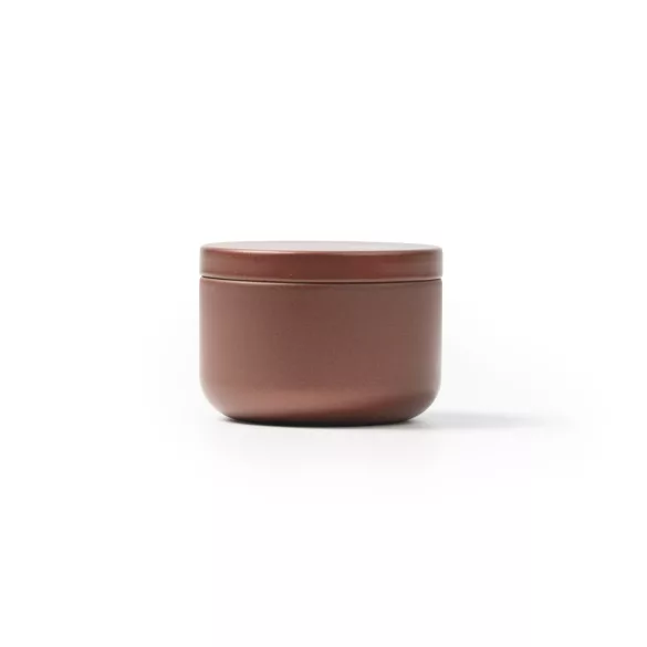 VL1529-Lumanarea-parfumata-vine-intr-un-recipient-metalic-rotund-elegant-GENTO-ROZ-AURIU