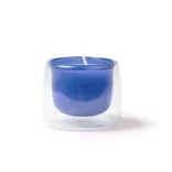 VL1530-Lumanarea-parfumata-intr-un-recipient-din-sticla-cu-doua-straturi-este-fabricata-din-ceara-vegetala-si-ofera-un-minunat-parfum-de-vanilie-FLORA-ALBASTRU-ROYAL