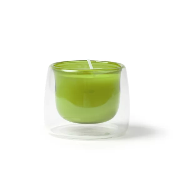 VL1530-Lumanarea-parfumata-intr-un-recipient-din-sticla-cu-doua-straturi-este-fabricata-din-ceara-vegetala-si-ofera-un-minunat-parfum-de-vanilie-FLORA-VERDE-TEI