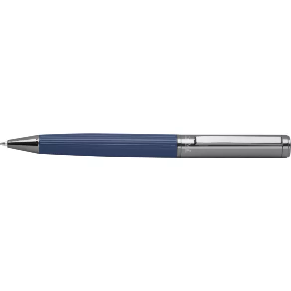 1549144-Pix-CrisMa-cu-grip-striat