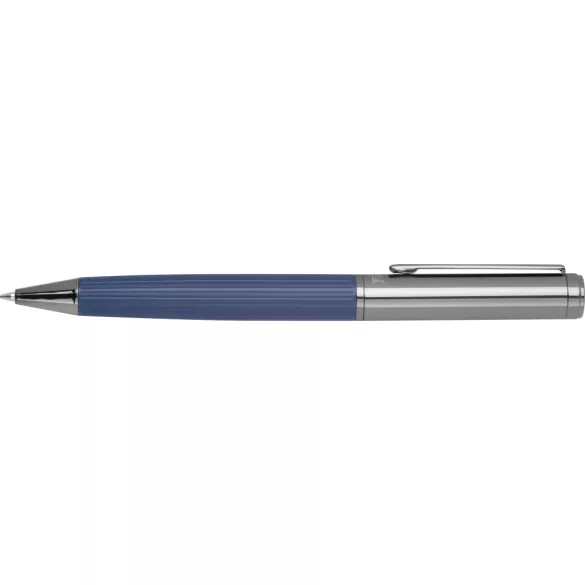 1549144-Pix-CrisMa-cu-grip-striat