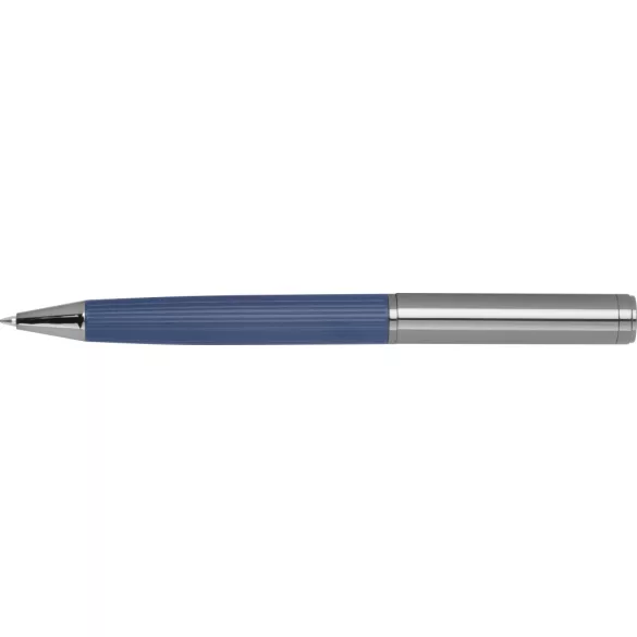 1549144-Pix-CrisMa-cu-grip-striat