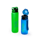 BI1578-Sticla-PCTG-are-un-design-translucid-al-corpului-cu-capac-asortat-completat-de-un-maner-de-transport-practic-LEIMER-ALBASTRU-ROYAL