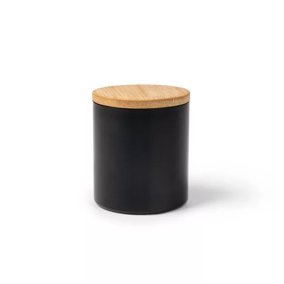 VL1597-Lumanarea-parfumata-este-continuta-intr-un-recipient-elegant-din-aluminiu-cu-finisaj-metalic-si-capac-din-bambus-MARIS-NEGRU
