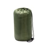 AC1692 - Sac de dormit captusit din poliester reciclat - TIDUR - VERDE MILITAR