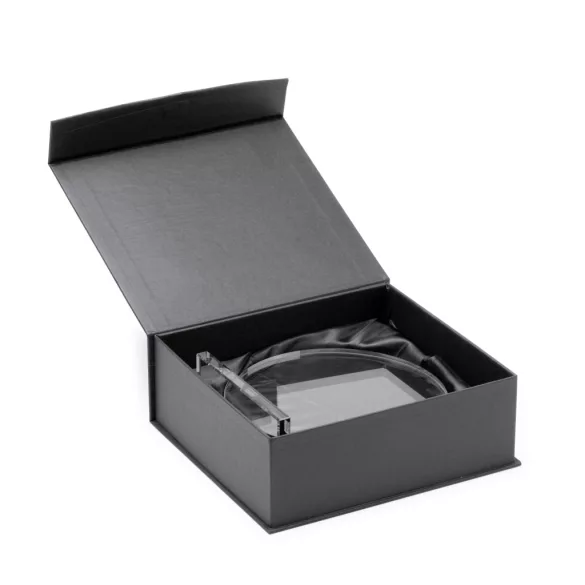 PR1704-Trofeu-din-sticla-cu-design-circular-si-baza-dreptunghiulara-VENKI-TRANSPARENT