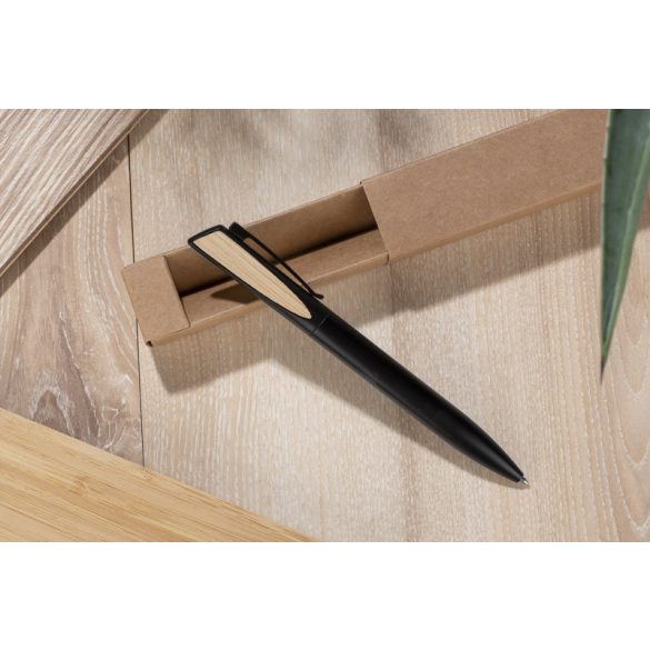 19676-02-Pix-OYA-in-cutie