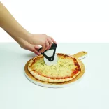 56-0307010-Taietor-de-pizza-Useful-