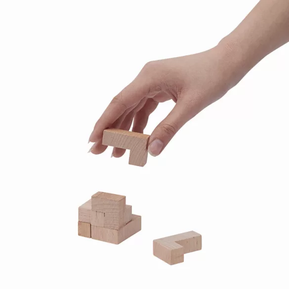 56-0501032-Puzzle-Crazy-cube-cu-zaruri-facut-din-lemn-natural-de-ienup