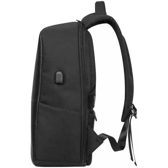 6129903-Rucsac-cu-port-USB