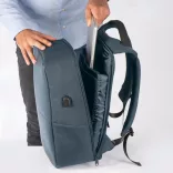 6129944-Rucsac-cu-port-USB