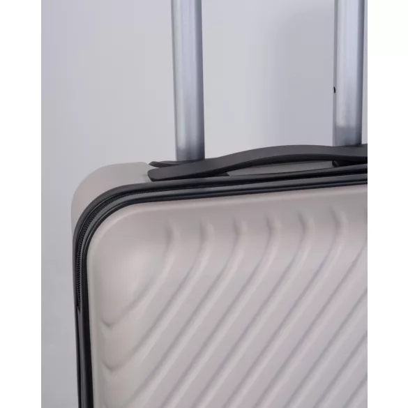 6553313-Valiza-ABS-cu-finisaj-mat-onboard