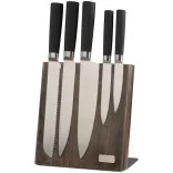 8079103-Bloc-cu-5-cutite
