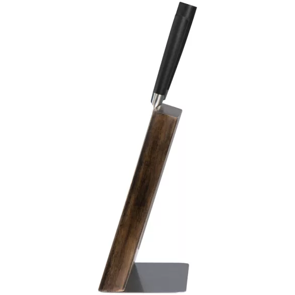 8079103-Bloc-cu-5-cutite