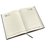 AG8083-Agenda-cu-coperta-captusita-din-PU-cu-gravura-in-relief-SELKIS-MARO