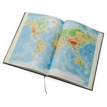 AG8083-Agenda-cu-coperta-captusita-din-PU-cu-gravura-in-relief-SELKIS-BLEUMARIN