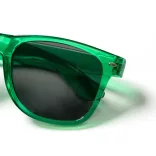 SG8105-Ochelari-de-soare-clasici-cu-design-translucid-BARI-VERDE-TEI