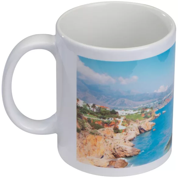 8127706-Ceasca-clasica-de-cafea