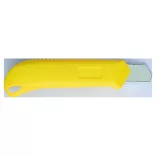 8209508-Cutter
