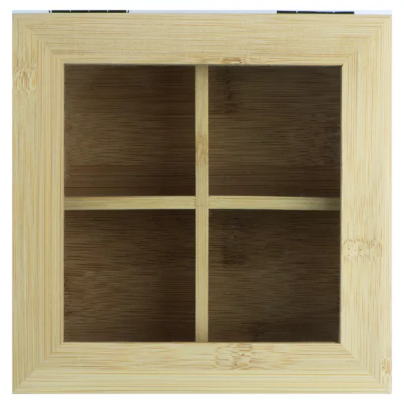 8229613-Cutie-din-bambus-pentru-ceai