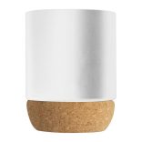 8241806-Cana-ceramica-cu-suport-din-pluta