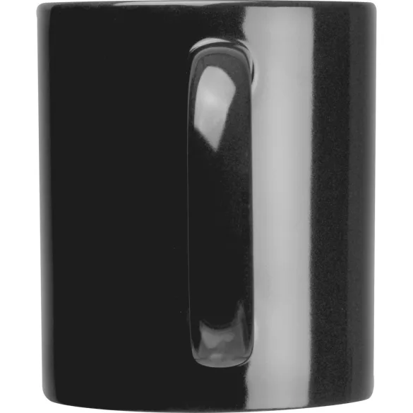 8373503-Cana-ceramica-lucioasa