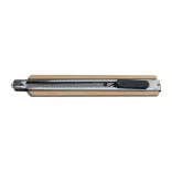 8474813-Cutter-cu-invelis-bambus