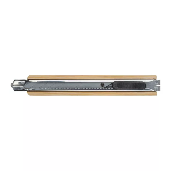 8474813-Cutter-cu-invelis-bambus