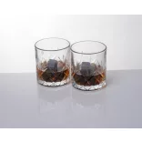 8564913-Set-whiskey