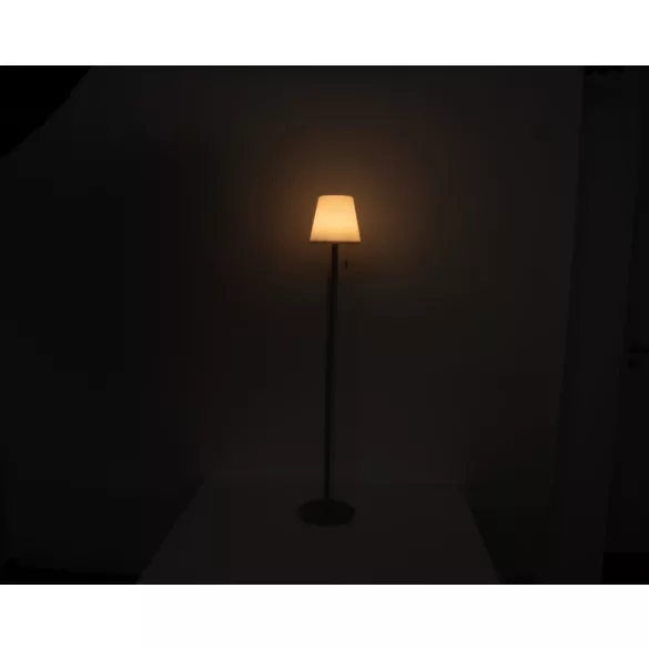 9537206-Lampa-mare-cu-schimbare-de-culoare