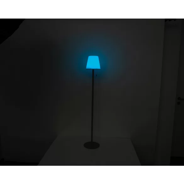 9537206-Lampa-mare-cu-schimbare-de-culoare