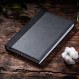 Agenda ABBEY datata zilnic - comanda minim 100 buc. - A5 -  [negru]