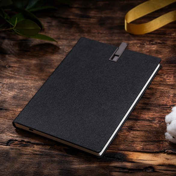 AG-USB-01-UNIKA-Agenda-USB-nedatata-16x22-cm