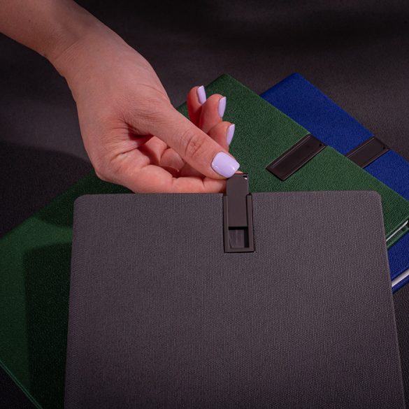 Agenda USB (8GB) nedatata - 16x22 cm [rosu]