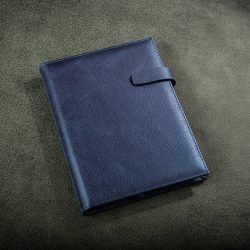 Agenda-datata-zilnic-Country-2023-16-x-22-cm-albastru-perlat